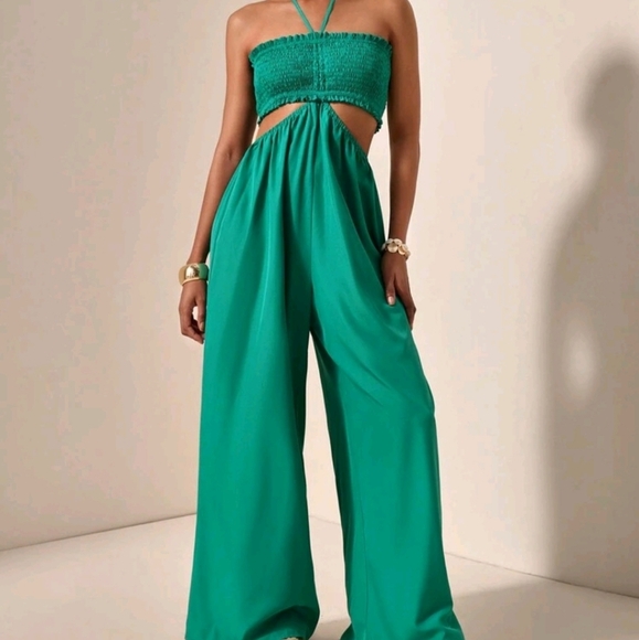 Summer / Beach Women Vacation Solid Color Ruffled Waist Cutout Halter Jumpsuit - Picture 1 of 7